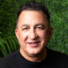 Mike DiManno
